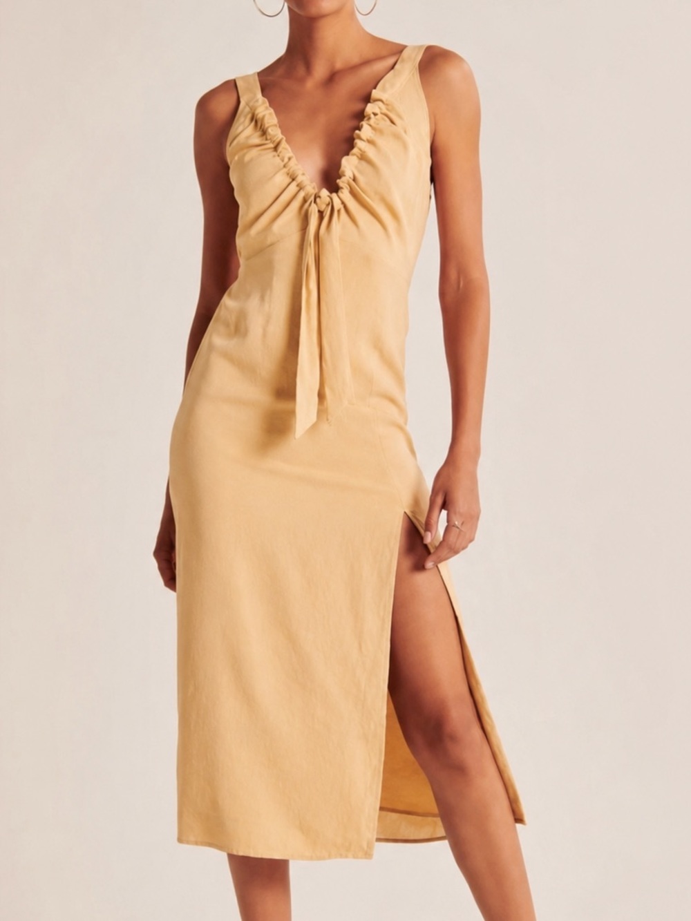 Abercrombie & Fitch Sleeveless Midi Dress in Butter Yellow